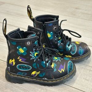 Kids Dr Martens model 1460 T size 8